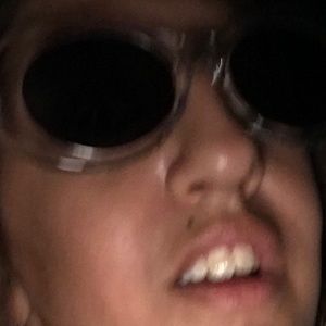 Meet your Posher, Damian